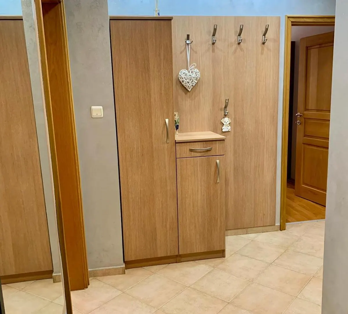 Asinela Home С Гараж Burgas
