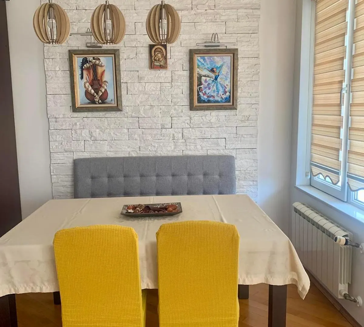 Asinela Home С Гараж Burgas Bulgaria