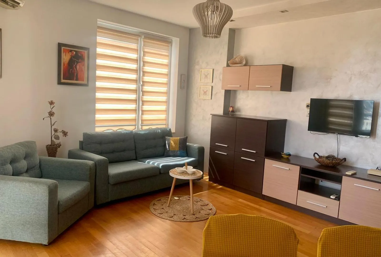 Asinela Home С Гараж Burgas